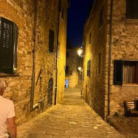 Free Parking - Tosca - Ampio Nel Borgo Medioevale Di *